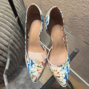 Floral Multicolor Pointed-Toe Pumps